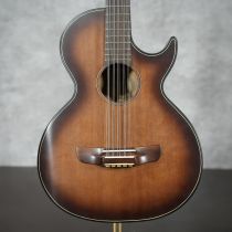 Fortaleza FOF14CEDPINSB Bajo Quinto – Natural Sunburst Satin Single Cutaway